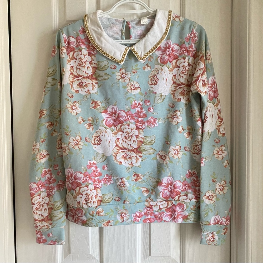 NWT - Forever 21 - Floral Sweater